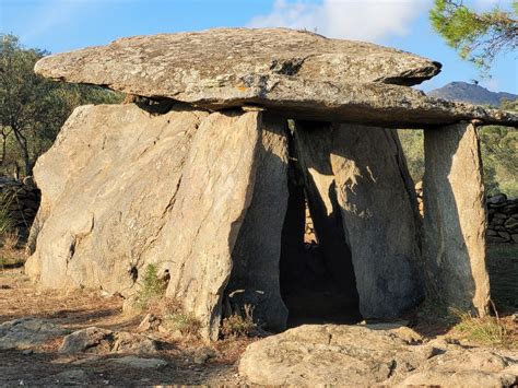 D Nde Est El Dolmen M S Grande De Catalunya