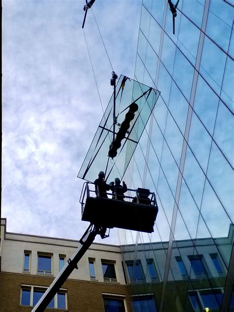High Level Glazing Maintenance, Glass Repair & Replacement - London