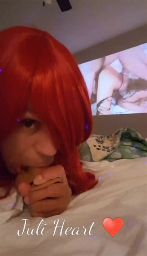 Juli Heart Sucks Dildo AShemaletube