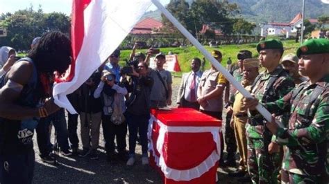 Anggota Kkb Papua Resmi Kembali Ke Nkri Salah Satunya Ajudan