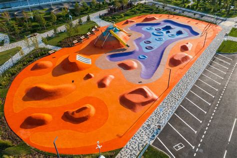 Скейт-парк на бульваре Щипакина в Ставрополе