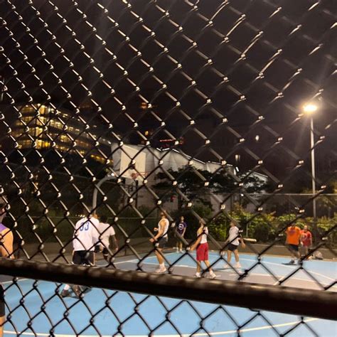 Basketball Courts Hudson River Park Basketball Court In Tribeca