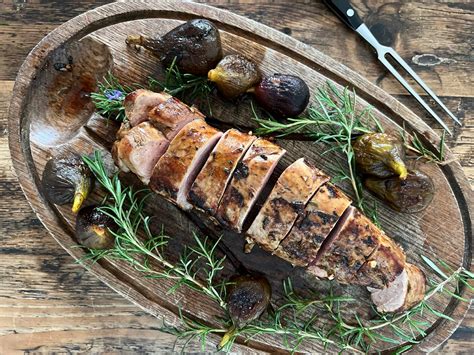 Pork Tenderloin With Roasted Figs Mom S Kitchen Handbook