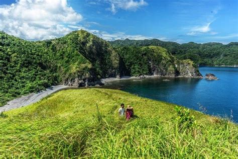 The Tropical Paradise Of Caramoan Is The Philippines Best Kept Secret Find Out How To Reach The