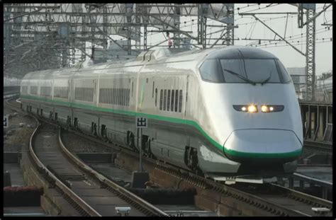 【jr東日本】新幹線全線で電波が通じるように 山形新幹線トンネル内で電話対応 Japan