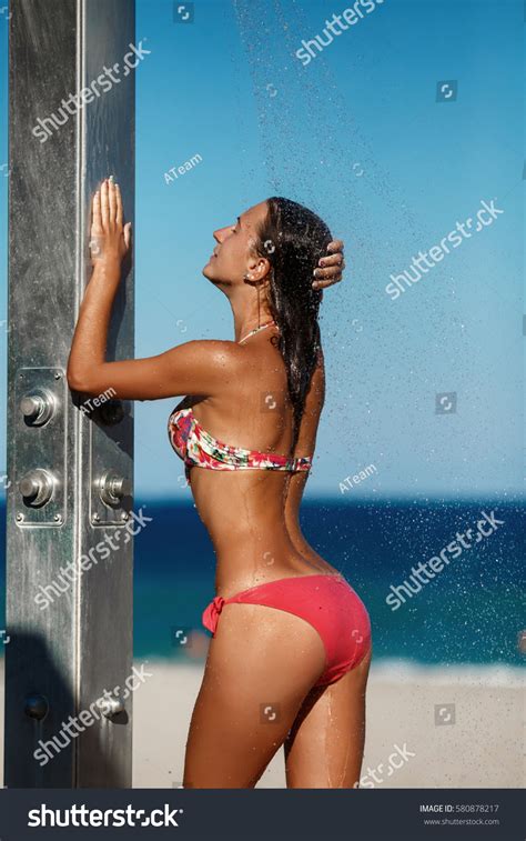 Sexy Fitness Woman Body Bikini Model Foto Stock Shutterstock