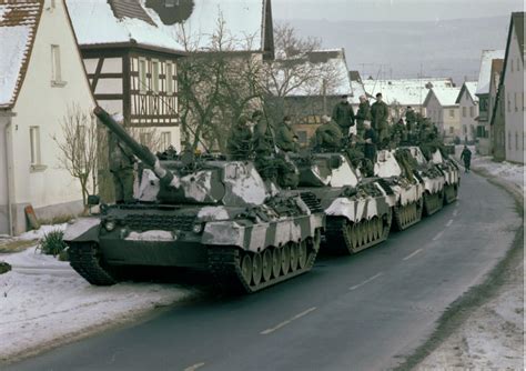 Canada S Leopard C1 And C2 Main Battle Tanks