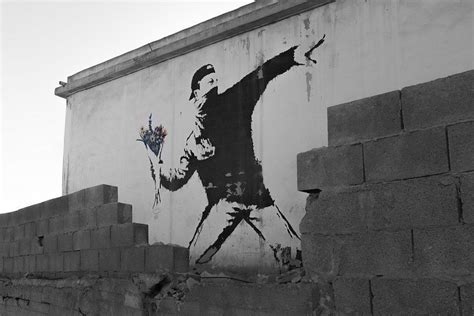 Koop Het Kunstwerk Banksy Rage Flower Thrower Graffiti Kunstwerk