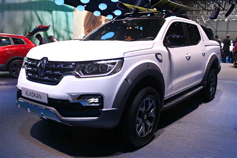 Renault Alaskan pick up au losange Vidéo en direct du Salon de