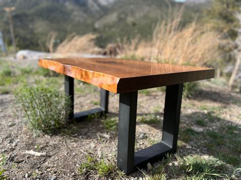 Live Edge Wood Coffee Table – UMBUZÖ