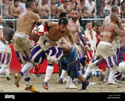 calcio storico fiorentino,florence italy Stock Photo - Alamy