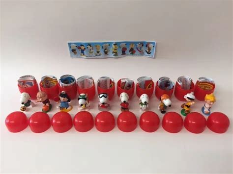 KINDER SURPRISE SNOOPY 2 Peanuts Sport Set 10 BPZ Toys JAPAN 2002 VERY