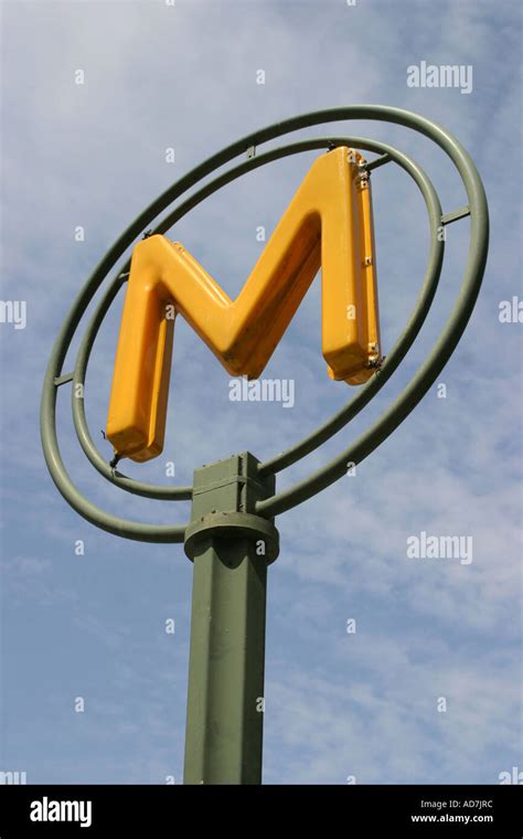 Parisian Metro Sign Paris France Stock Photo - Alamy