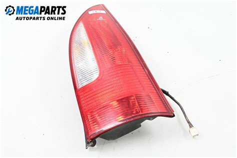 Tail Light For Mazda Premacy Minivan 071999 032005 Minivan