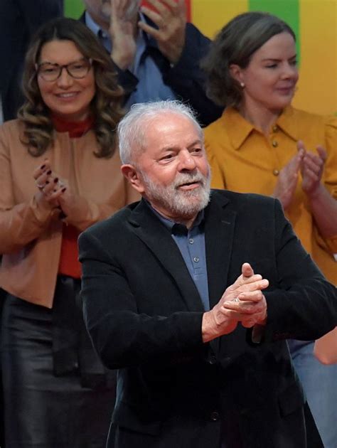 Lula defende perfil político à frente da Economia e reitera plano de