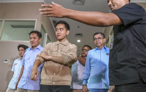 Bawaslu Pamekasan Putuskan Gus Miftah Bersalah Bagi Uang