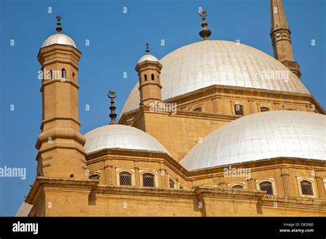 Egypt Alabaster Town Hi Res Stock Photography And Images Alamy