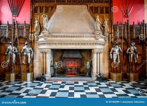 A Fireplace and Knight Armor Inside of Great Hall in Edinburgh Castle Editorial Stock Image ...