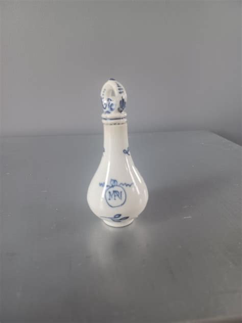 De Porceleyne Fles Delft Perfume Bottle Earthenware Catawiki