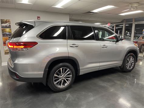 Sold 2018 Toyota Highlander Xle Premium In Downers Grove