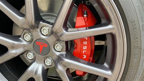 Tesla 3 Red Painted Brake Calipers And Decals YouTube