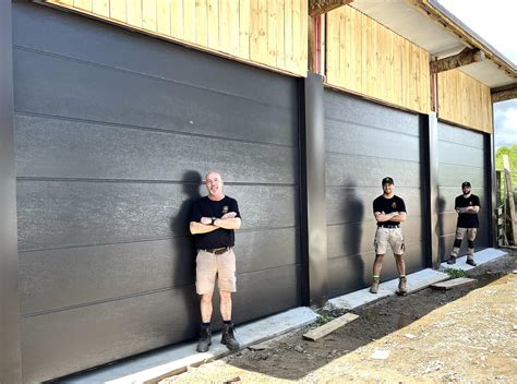 Quality Door Systems Inc. - Wayne-Dalton (9800 Model) Size: 8'x8' Style