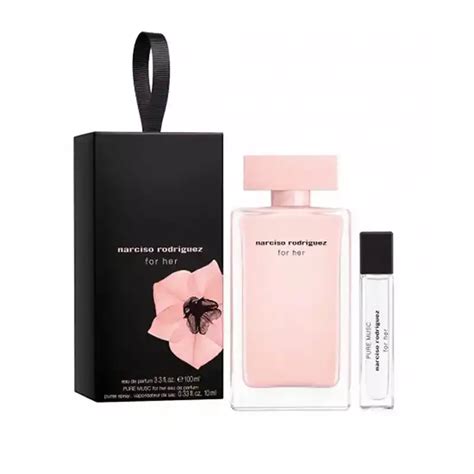 For Her Eau De Parfum Gift Set Eau De Parfum Flacon Ml