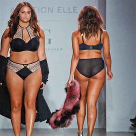 Ashley Graham apresenta sua coleção de lingerie na NYFW
