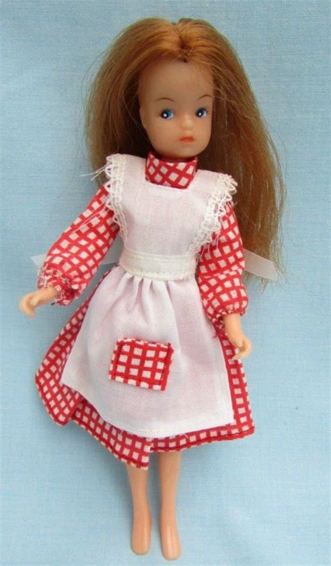 Rare Vintage Mini Sindy Debenhams Doll Htf Redhead Sarah Louise Outfit