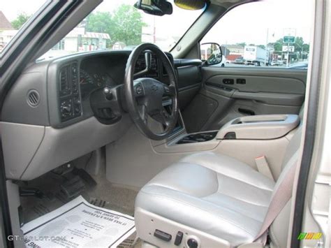 2006 Chevrolet Tahoe Z71 4x4 interior Photo #49224383 | GTCarLot.com