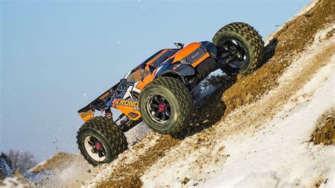 Corally Kronos Xtr S Electric Extreme Monster Truck Rolling