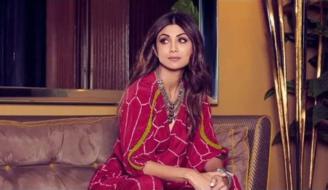 Shilpa Shetty छोटी उम्र से शुरू किया काम मिले इतने रिजेक्शन आज