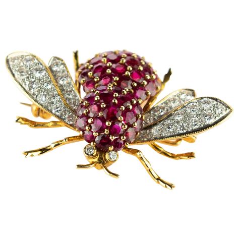 18 Karat Yellow Gold Diamond Ruby Fly Pin Insect Clip Mosquito Handmade