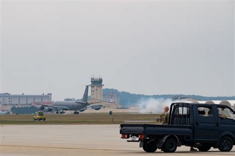 Wolf Pack Conducts First Ever KC Hot Pit Refueling At Kunsan Kunsan Air Base Display