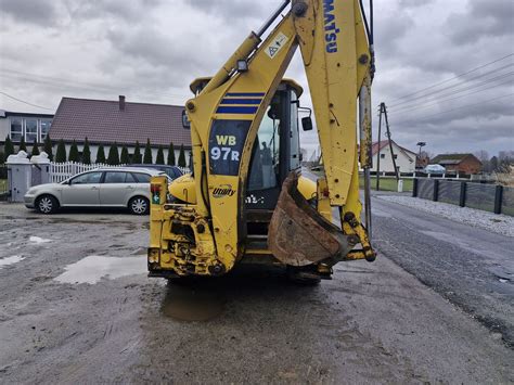 Koparko Adowarka Komatsu Wb R R Jcb Cx Wo Czyn Olx Pl