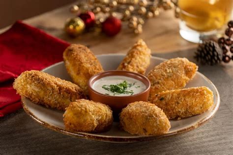 Croquetas De Bacalao Con Sal Y Azucar