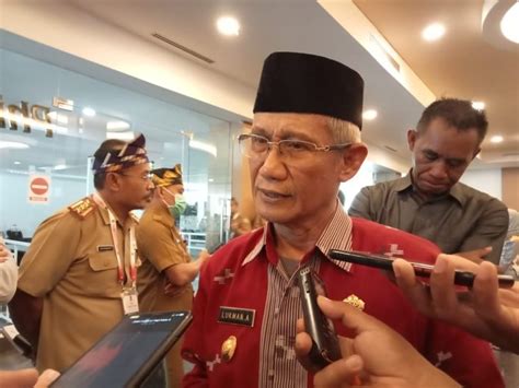 Lukman Abunawas La Ode Ida Dijadwalkan Terima B Kwk Pdi P Nawala Media