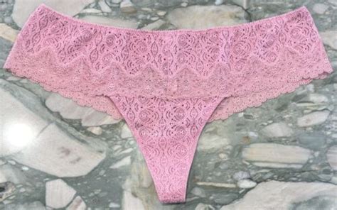 New Victoria Secret Dream Angels Chantilly Lace Hipster Thong Lilac