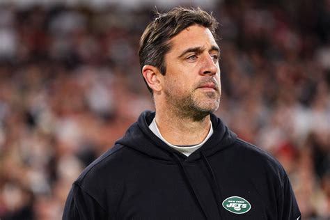 Aaron Rodgers Denies Hes A Sandy Hook Truther