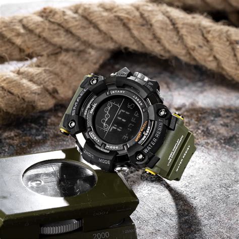 SMAEL Montres militaires pour homme Résistante à l eau Montre de