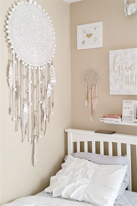 How To Make Bohemian Dream Catcher Thatll Beautify The Room HomeMydesign