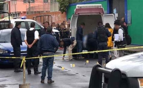 Tras Balacera Afuera De Primaria En Neza Un Menor Y Un Adulto Pierden