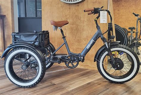 Tricycle Électrique DUNE Oxobikes Fatbikes et vélos électriques à