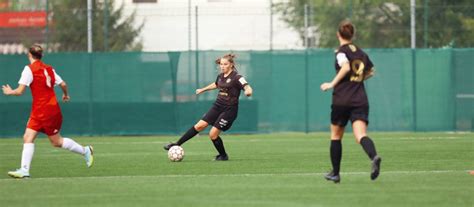 Fcs Women Ripresa Con Sei Botti Fc S Dtirol Alto Adige