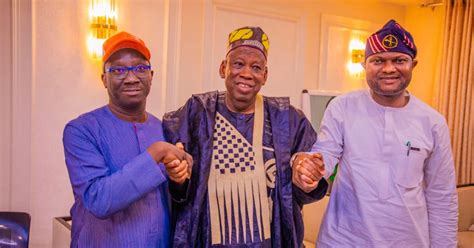 Ganduje Presents Idahosa As Edo Deputy Governorship Candidate