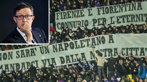 Striscioni Dei Tifosi Della Fiorentina Contro Il Napoletano Nardella