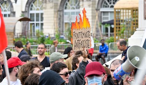 Retour En Images Clermont Ferrand Se Mobilise Contre L Extr Me Droite