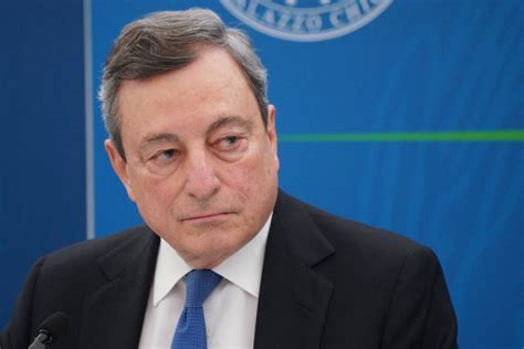 Draghi Firma Il Dpcm Sul Green Pass Ecco Come Ottenerlo E A Cosa