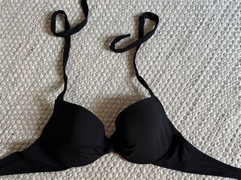 Schwarzes Bikini Oberteil Neckholder Gr D Kaufen Auf Ricardo