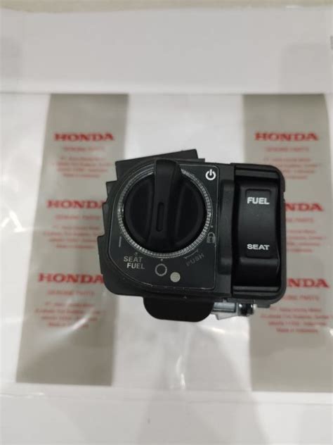 Kunci Kontak Keyless Honda Pcx 150 Kunci Kontak Switch Comp Handle ADV